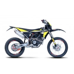 Fantic XEF 125 enduro nera moto 4T monocilindrico